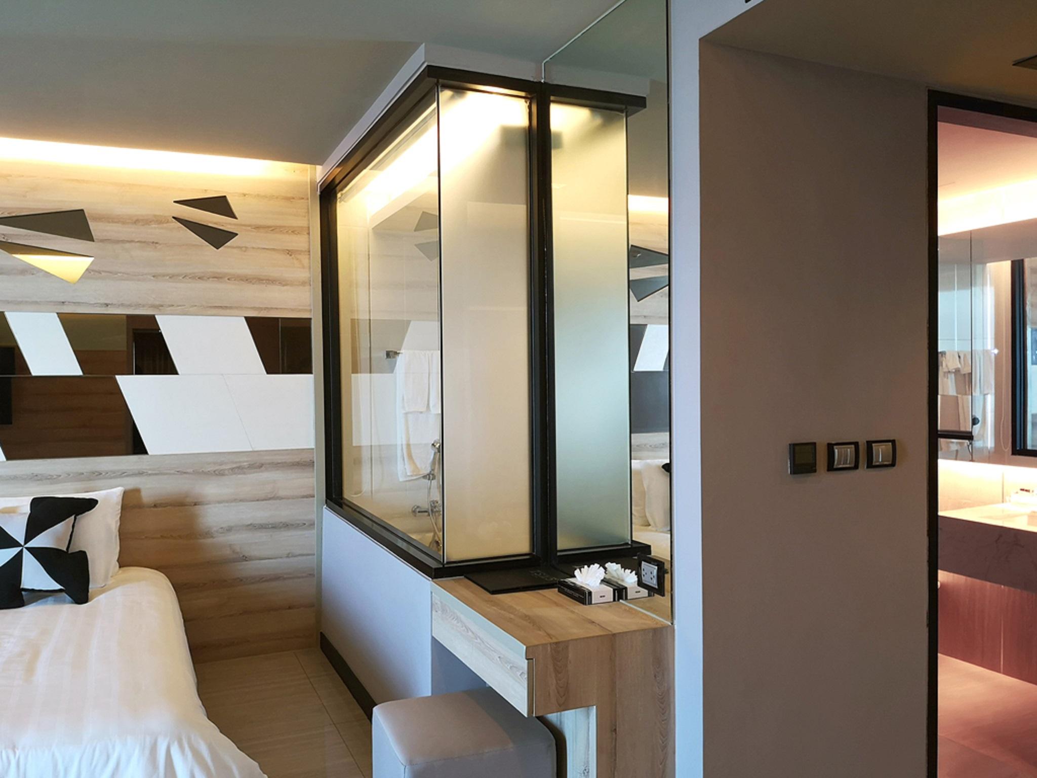 Tsix5 Phenomenal Hotel Pattaya Extérieur photo
